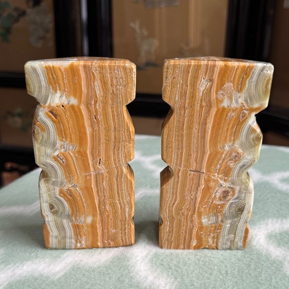 Carved Stone Bookends - Brown and Cream tribal figures - Picture 5 of 9